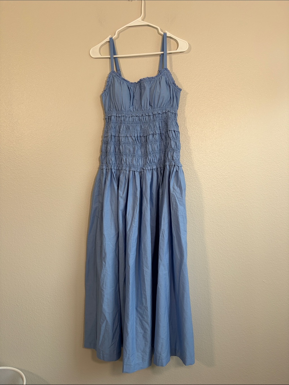 Abercrombie Bra-Free Smocked Drop-Waist Maxi Dress in Blue - S - Picture 5 of 8